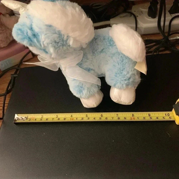 Stuffed Unicorn 🦄 That’s blue and white for a girl - Picture 6 of 8